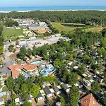 Camping Mobil-home Spacieux Pour 6 Pers Avec Terrasse - Api-1-52-1616